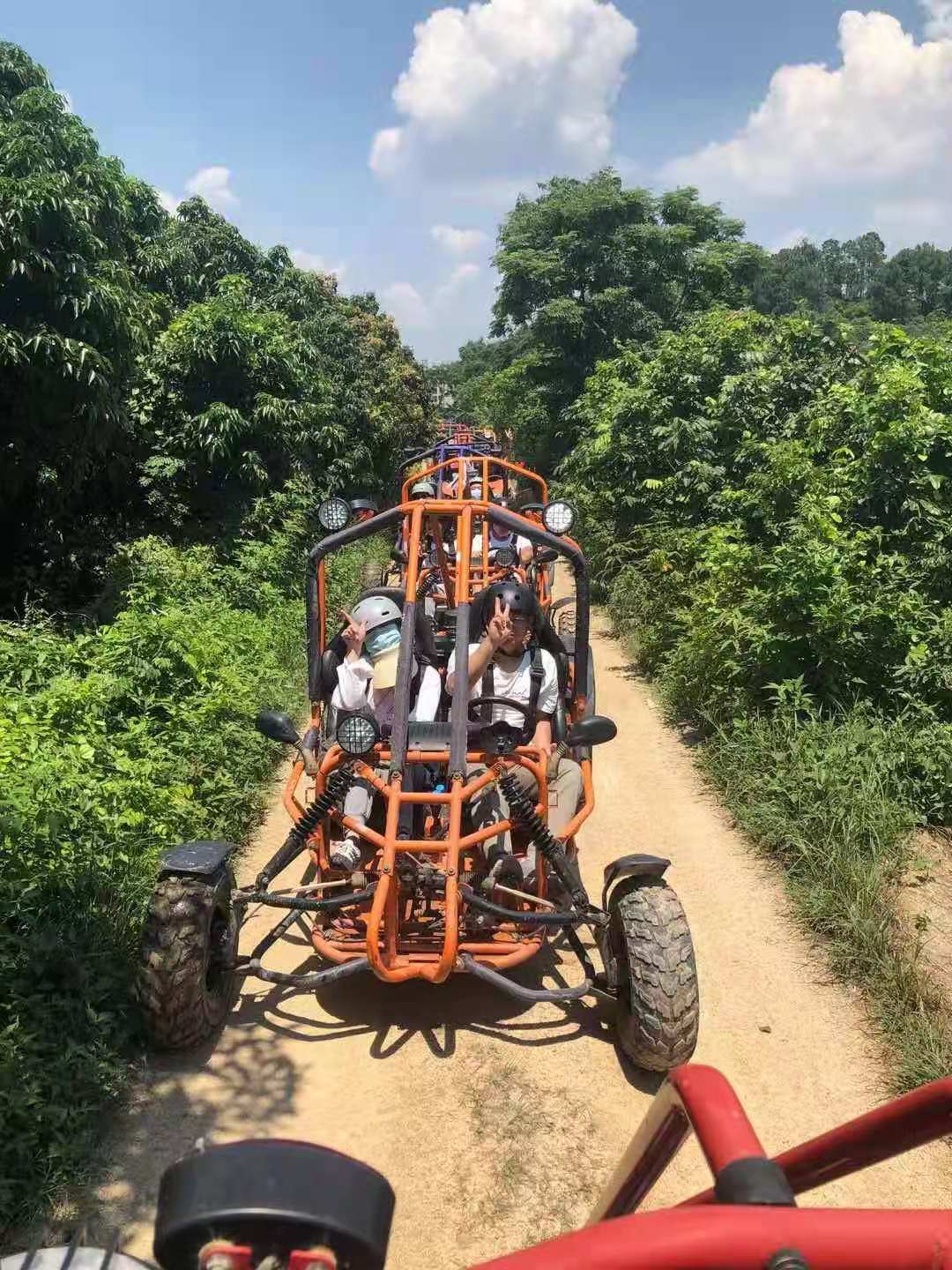 薩科微SLKOR團(tuán)隊越野車體驗