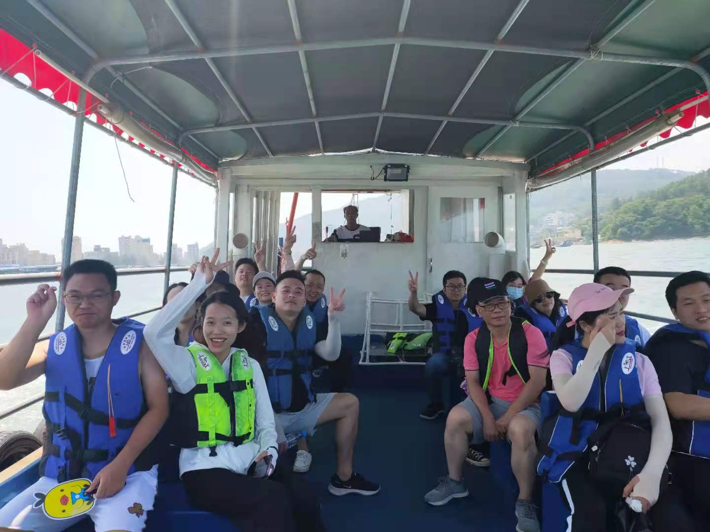 薩科微SLKOR團(tuán)隊出海自己動手捕魚
