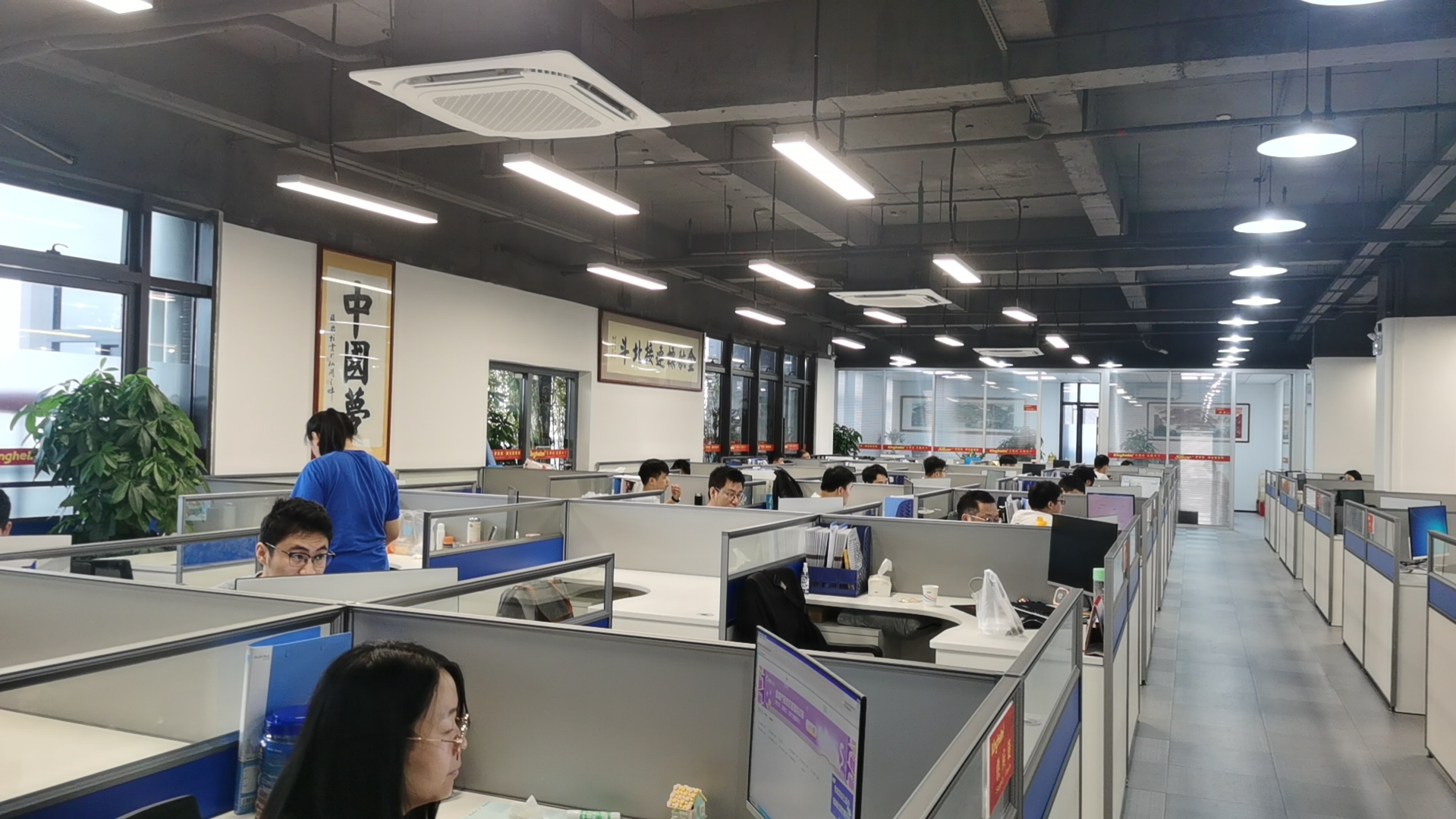 薩科微金航標公司環(huán)境.jpg